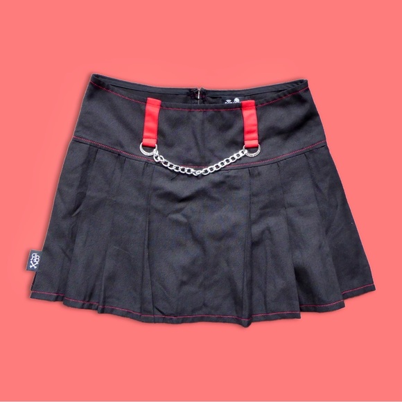 Royal Bones Dresses & Skirts - NWT Royal Bones by Tripp Pleated Chain Skirt